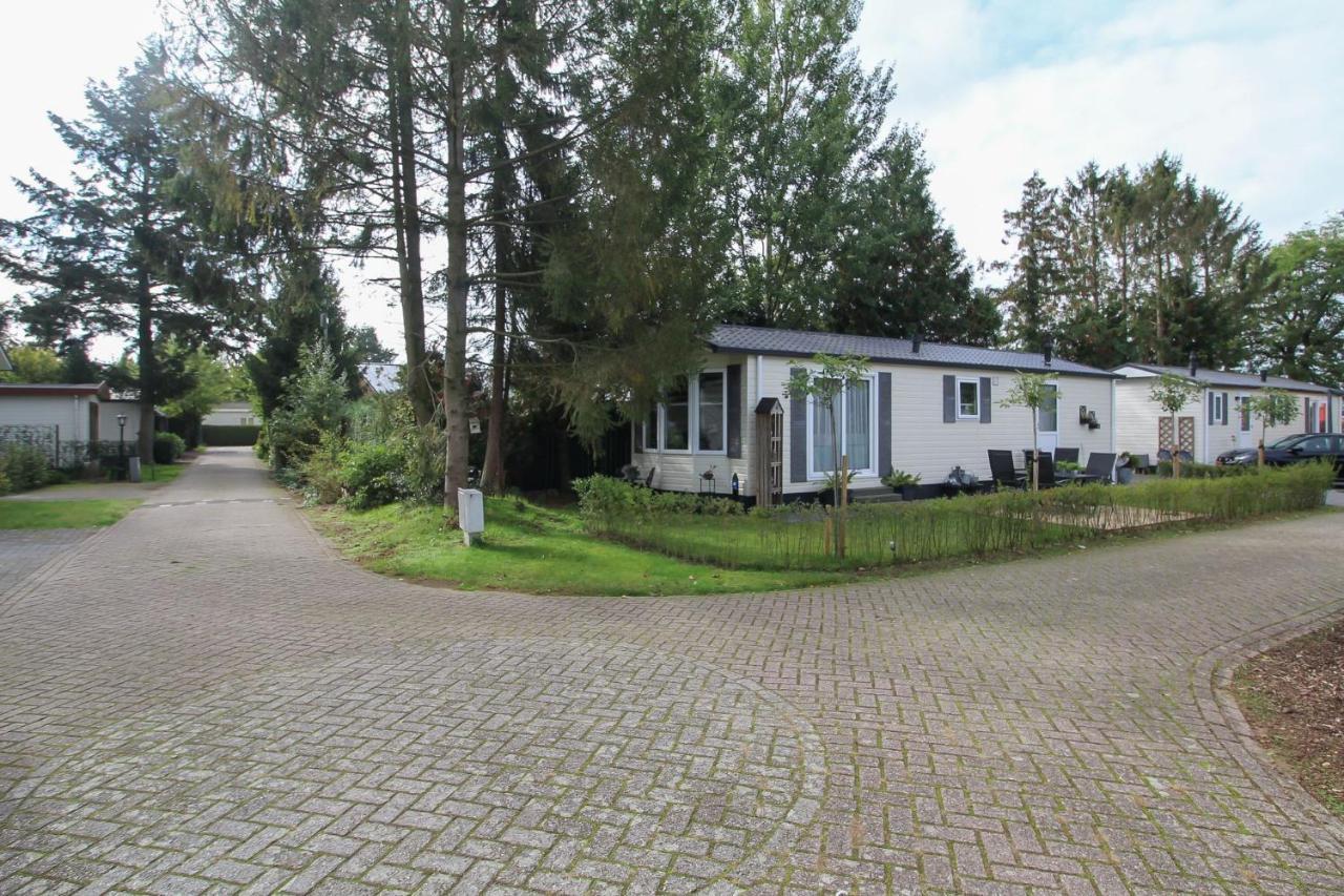 Sfeervol Chalet Op De Veluwe Putten Ngoại thất bức ảnh