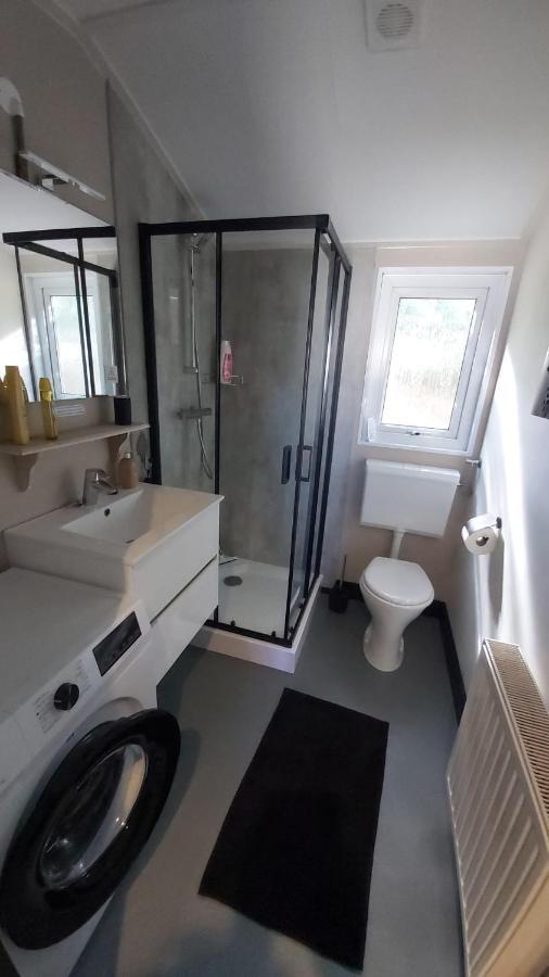 Sfeervol Chalet Op De Veluwe Putten Ngoại thất bức ảnh