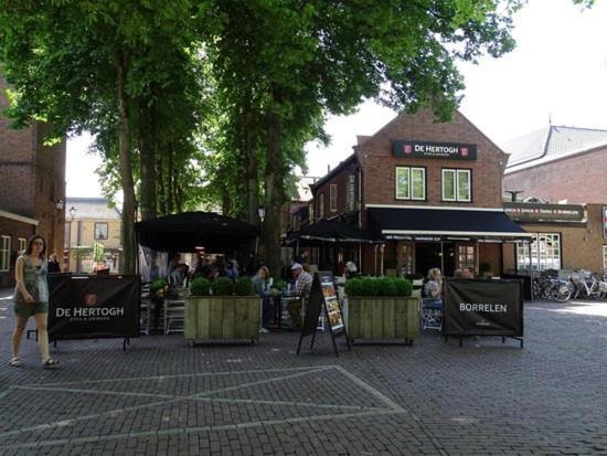 Sfeervol Chalet Op De Veluwe Putten Ngoại thất bức ảnh